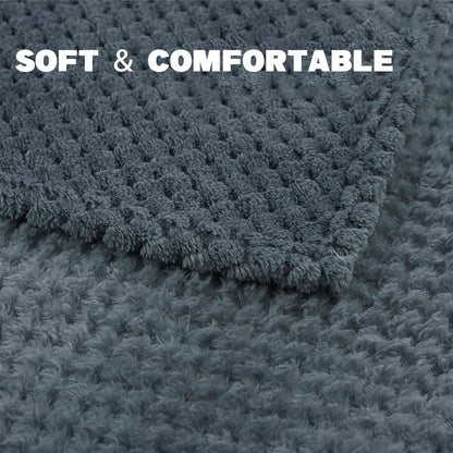 Soft pet blanket for sleeping