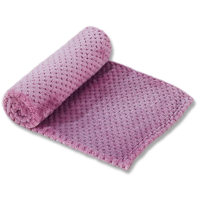 Soft pet blanket for sleeping